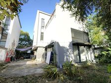 东方庭院 独栋别墅 毛坯 大院子!