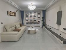 七中 万达南邻 花香维也纳御景城西区 三室两卫 精装老证储间