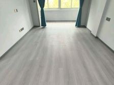 民乐园万达广场旁,一室一厅,三楼,38平,33万天然气,有证