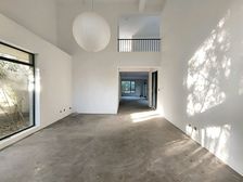 东方庭院 毛坯独栋别墅 282平米!