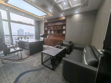 茶子山地铁口,凯德壹中心写字楼出租,家具配齐拎包办公