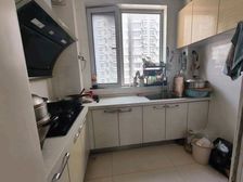 泊乐港湾老证精装电梯次顶层南北通透采光好交通方便