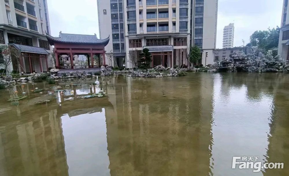 小区相关图