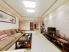 保真,8楼,不沿街,365万,赠地下室,急售。