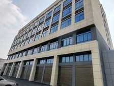 临街办公与厂房!层高4.5米!带双电梯!470平130万