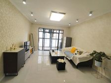 滨湖天地兰苑 电梯中层 精装三房两厅两卫 75万可刀拎包入住