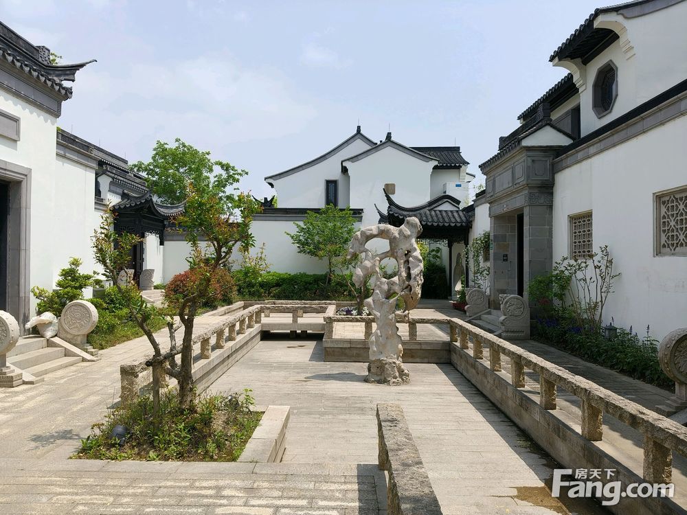 小区相关图