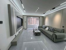 恒丰理想城西区,不临铁路,采光不错,113平三室老证