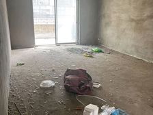 巴黎印象一期 124平三房两厅两卫带露台