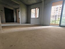 鼎观世界 98平四房两厅 证满 44万