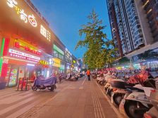 难得一遇!华润万象沃尔玛椿记宴会中心旁!高人气繁华大街前景铺