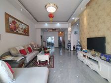 北京路金苑花园 130平精装三房两厅 满五 拎包入住