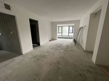 小区环境好,距离吾悦广场很近