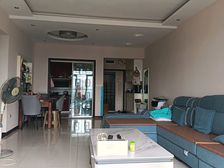 桃花大道小区电梯房精装三室可变四室