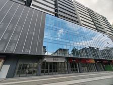 高性价餐饮美食一条街126平双铺!年租8.2个现只售132万