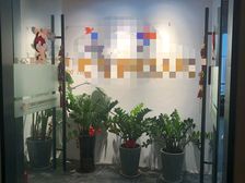 富雅国际金融中心88平租2500元