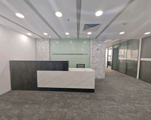 市中心双地铁 户型方正 产权清晰 电梯口精装现房 面积可组合