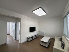 九中学区,怡然城附近工商局家属院,3楼,三室36.8万