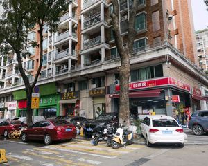 南城单价1字头的双面街铺,业主急卖