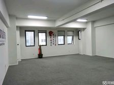 江南万达写字楼100平平层租3200元