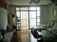 天和人家精装修复式可做5房,带朝南汽车库,带大露台,精装修