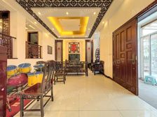 姑苏区沿河边联排别墅。大花园沿河