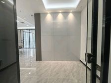 东城万达120方全新豪华装修配家具3+1格局租金4500边位