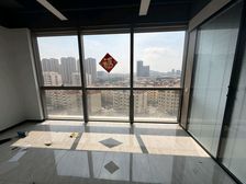 甲方直租 148平精装办公室 李沧信联天地 南向 靠万达广场