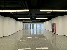 项目直租 免中介 精装办公室 带露台的写字楼 万达旁信联天地