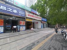临街门面|餐饮装修|成熟社区|小区主出入口|适合烧烤|有外摆