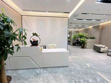 东城中心区海德琥珀台196方精装修4+1电梯口带家具租金便宜