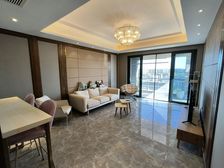 恒大御澜庭 电梯洋房 125平三房!