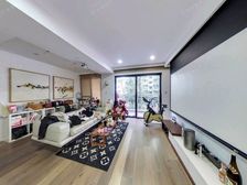 天河区日出观山苑燕塘地铁站附近 103方大两房南向