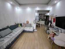 华夏龙城电梯中层 精装两房32万