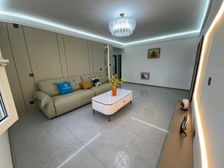 七中本部 温莎花园 98平 经典户型 精装未住 家具