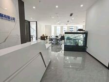 海南大厦 精装含家具 东南朝向