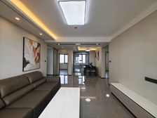 九中至臻,锦泰府,124平,三室,精装,老证,有钥匙看房方便