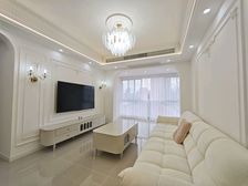 实验学校旁边 精装奶油风 价格可谈