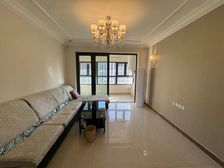 恒大绿洲二期!118.5平,三室两厅一卫,次顶层有钥匙