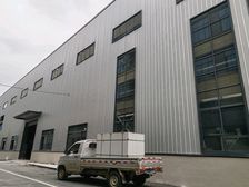 临大街工业园区厂房!单层层高12米!750平210万户型方正