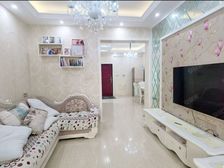 市民之家旁乾坤豪府 89平 精装修2房 总价48万