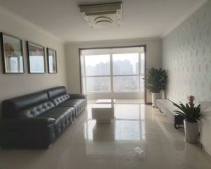 4500平电梯好楼层 英才十九中 顺兴街小学 伯乐港湾 老证