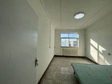 三中,人民路,73平经典两居,南北通透带小房老证,有钥匙随时