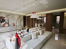 南环 带车位 电梯入户 四居室