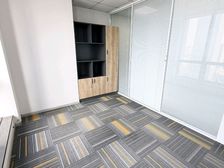 汇金中心大厦 精装带 位置繁华 户型方正 办公舒适