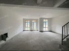 首创国际半岛一期芸香雅苑可做五居室适合三代人享受休闲娱乐时光