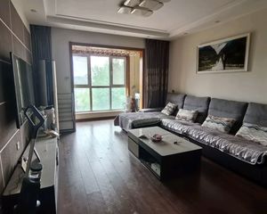 京华佳苑3室2厅北南