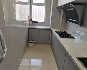 精装修拎包住看房方便采光好大社区环境好户型好楼层好