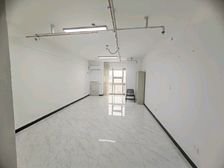 航洋国际城,地铁口旁,精装修大开间,高楼层视野开阔