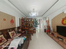 香海小镇一楼带院!大平台!下跃户型